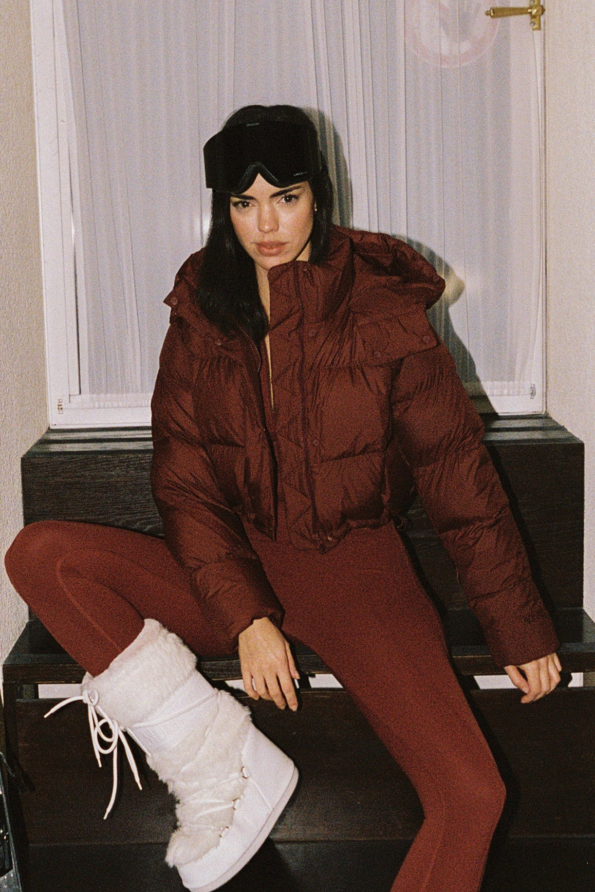 WISKII Cropped Convert Down Jacket