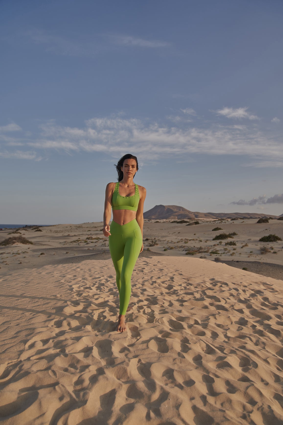 Model wears WISKII V-Waist Utility Legging