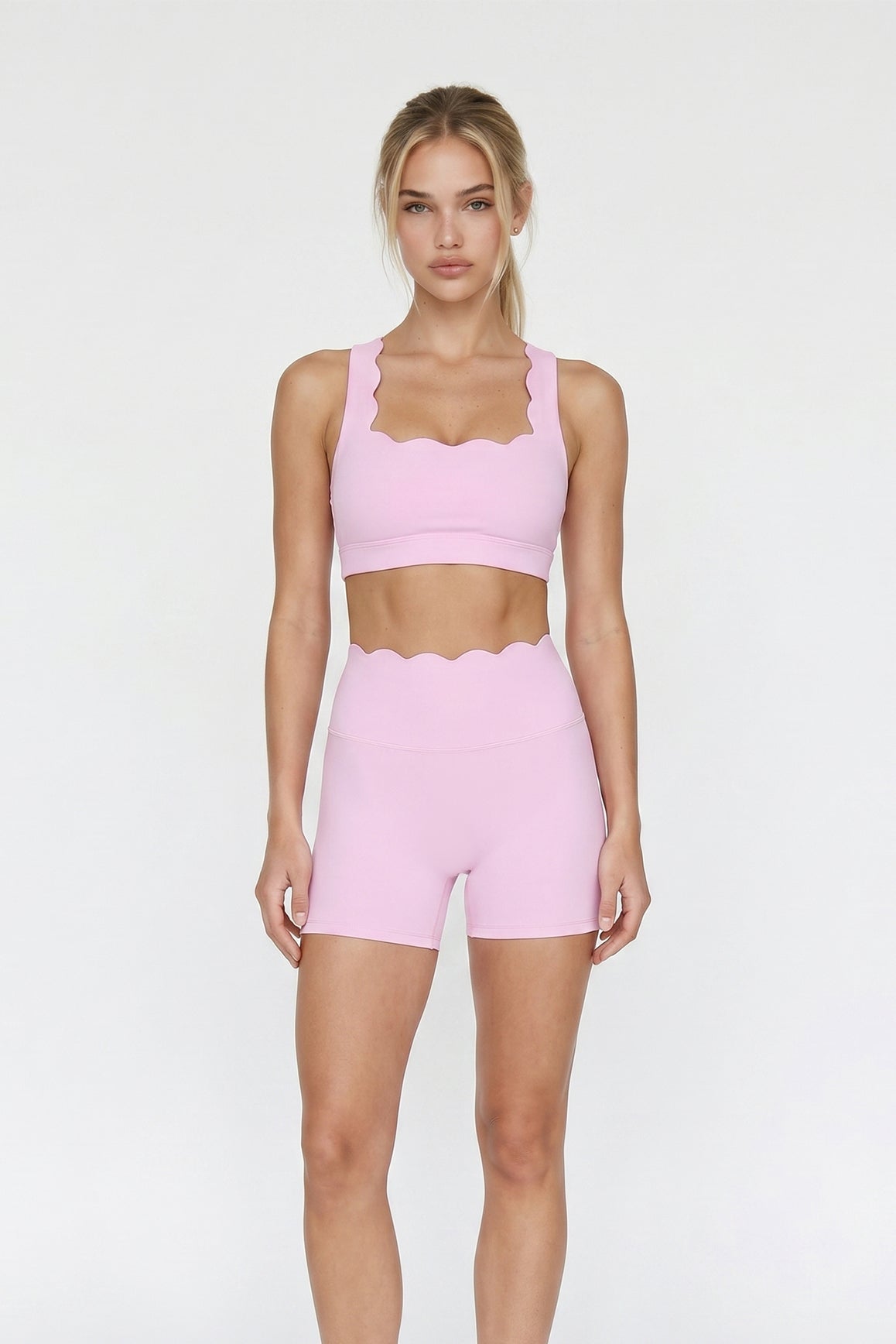 High-Waist Scallop Scrunch Short - WISKII - Shorts