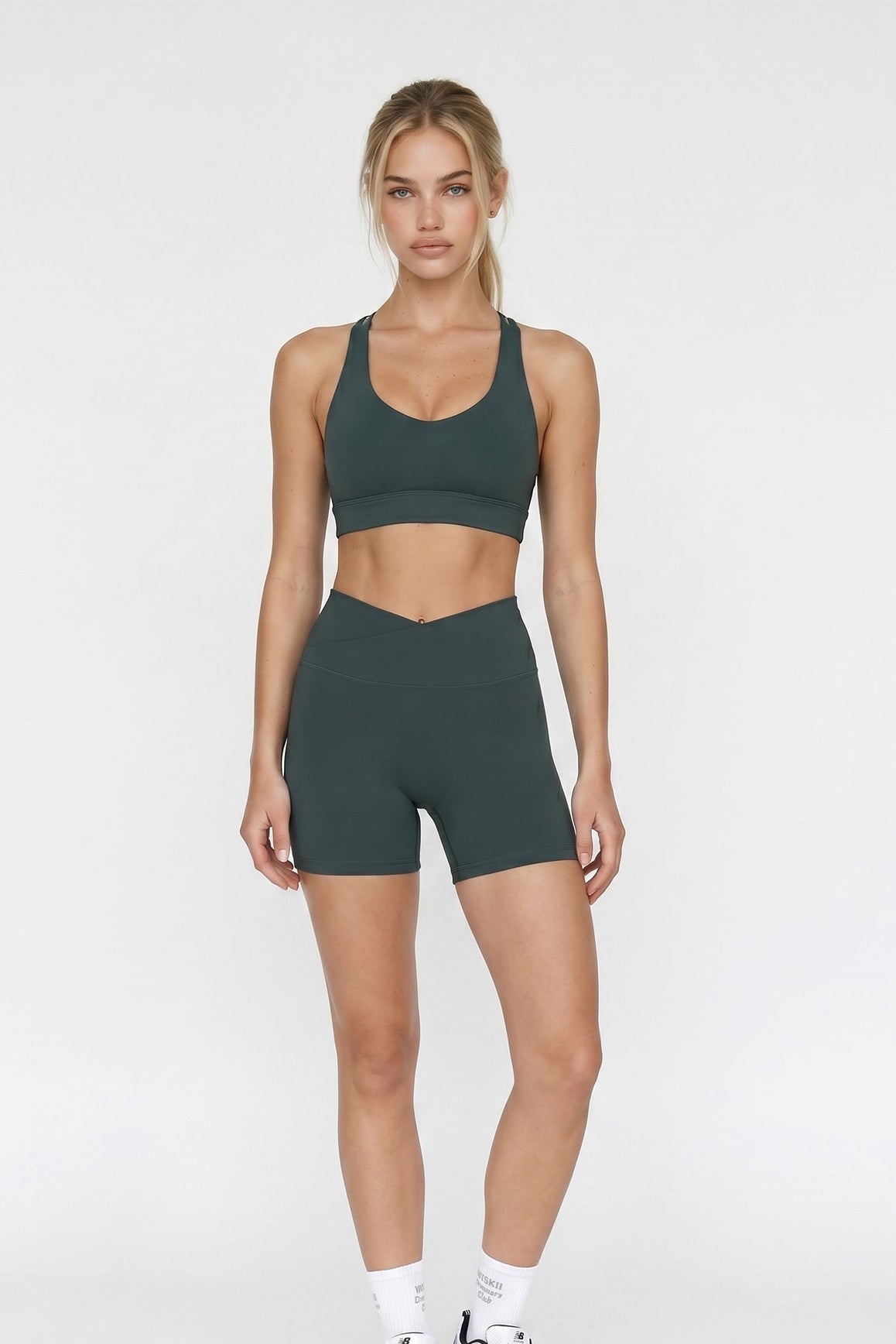 Scoop Neck Crossback Bra - WISKII - Sports Bra