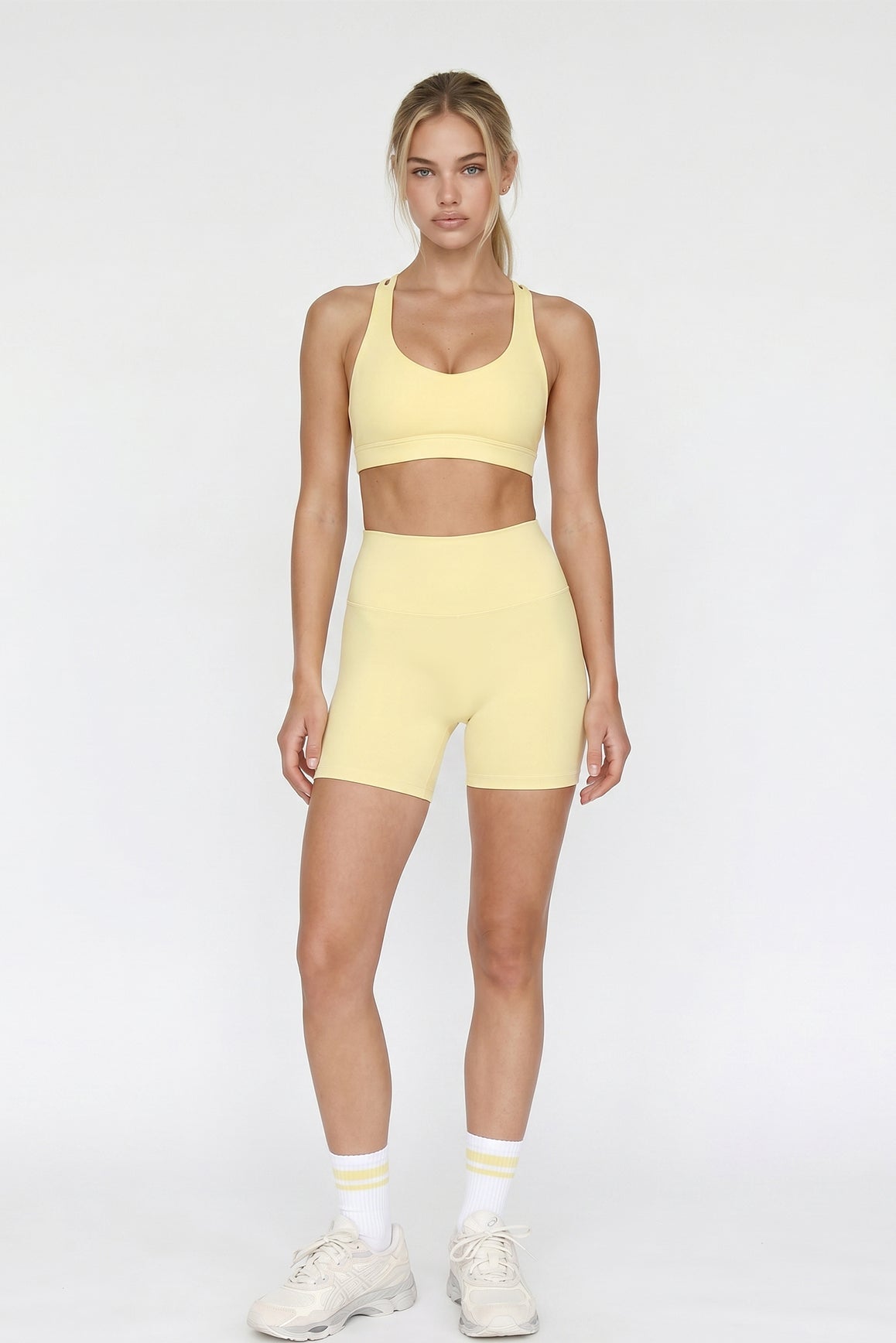Scoop Neck Crossback Bra - WISKII - Sports Bra