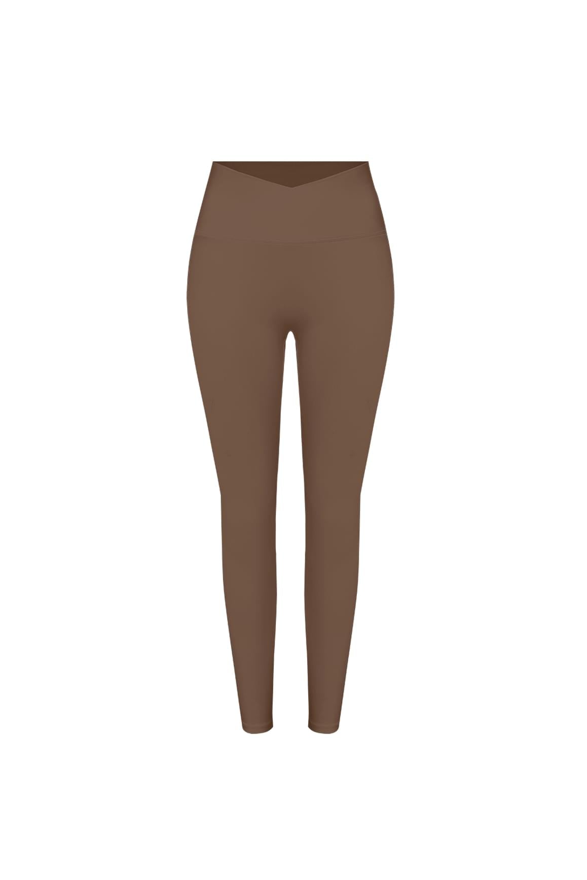 WISKII Riviera V腰抓皺緊身Leggings,沙漠松露色,搭配V型腰頭與修身褲管設計。