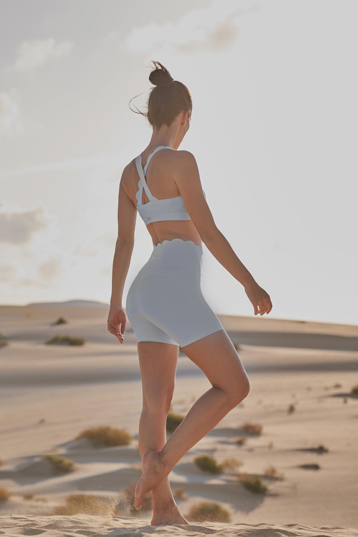 Cross Back Sports Bra.