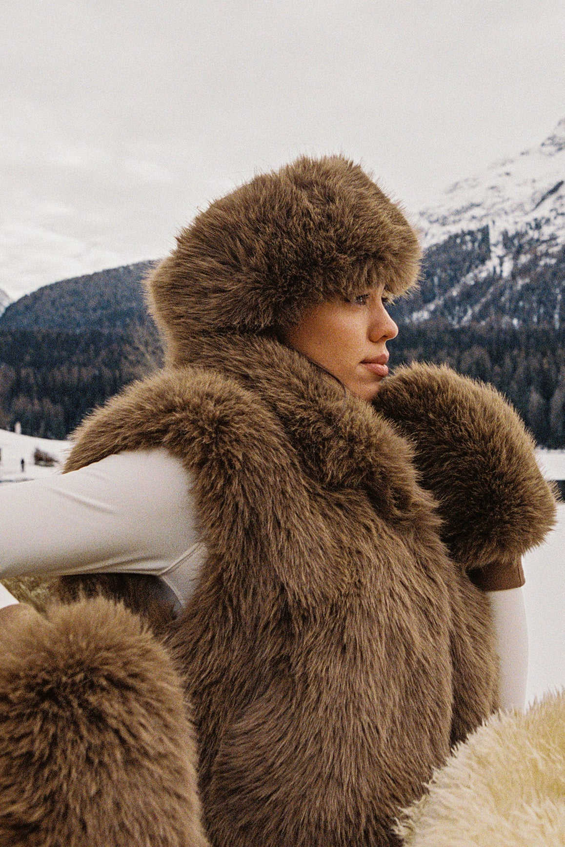 Alpine Cloud Faux Fur Vest | Amber | WISKII Active