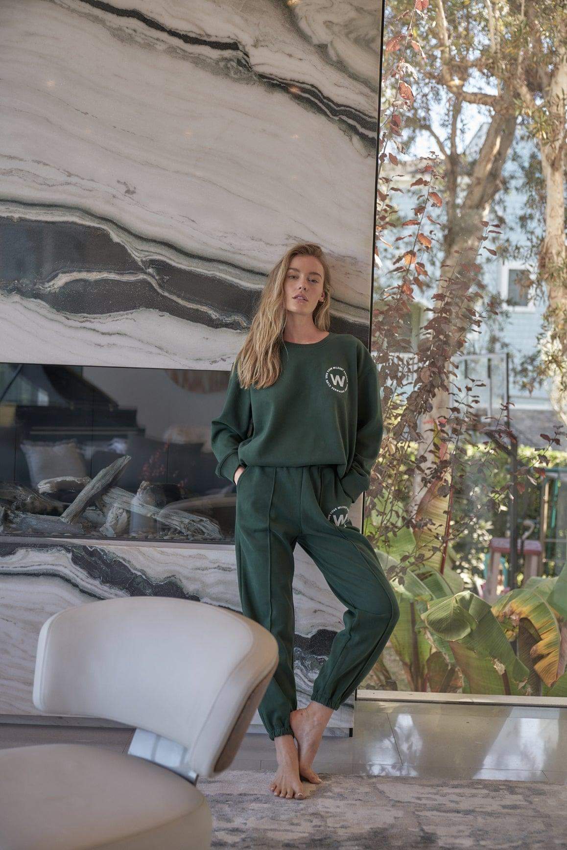 Leisure Sweatshirt Set.