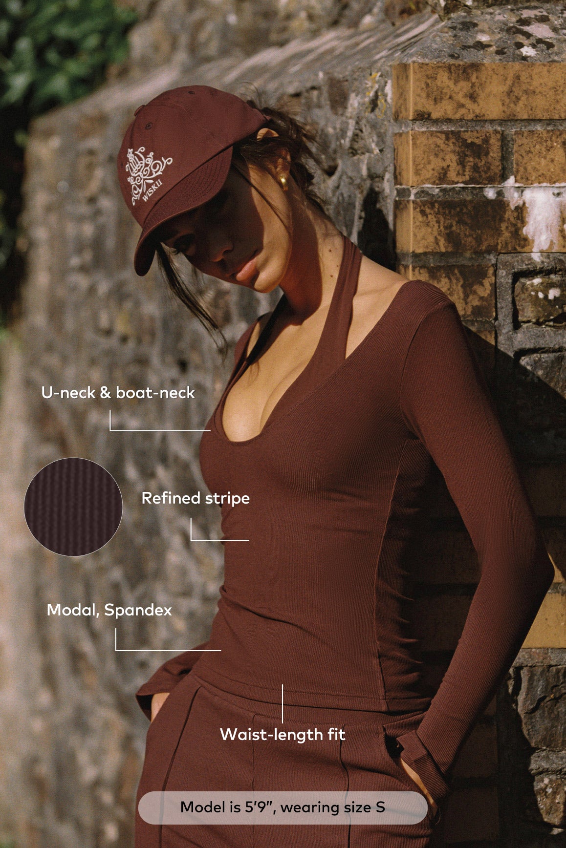 WISKII Duo long sleeve top in soft fabric, featuring a fitted design and round neckline, perfect for casual wear.