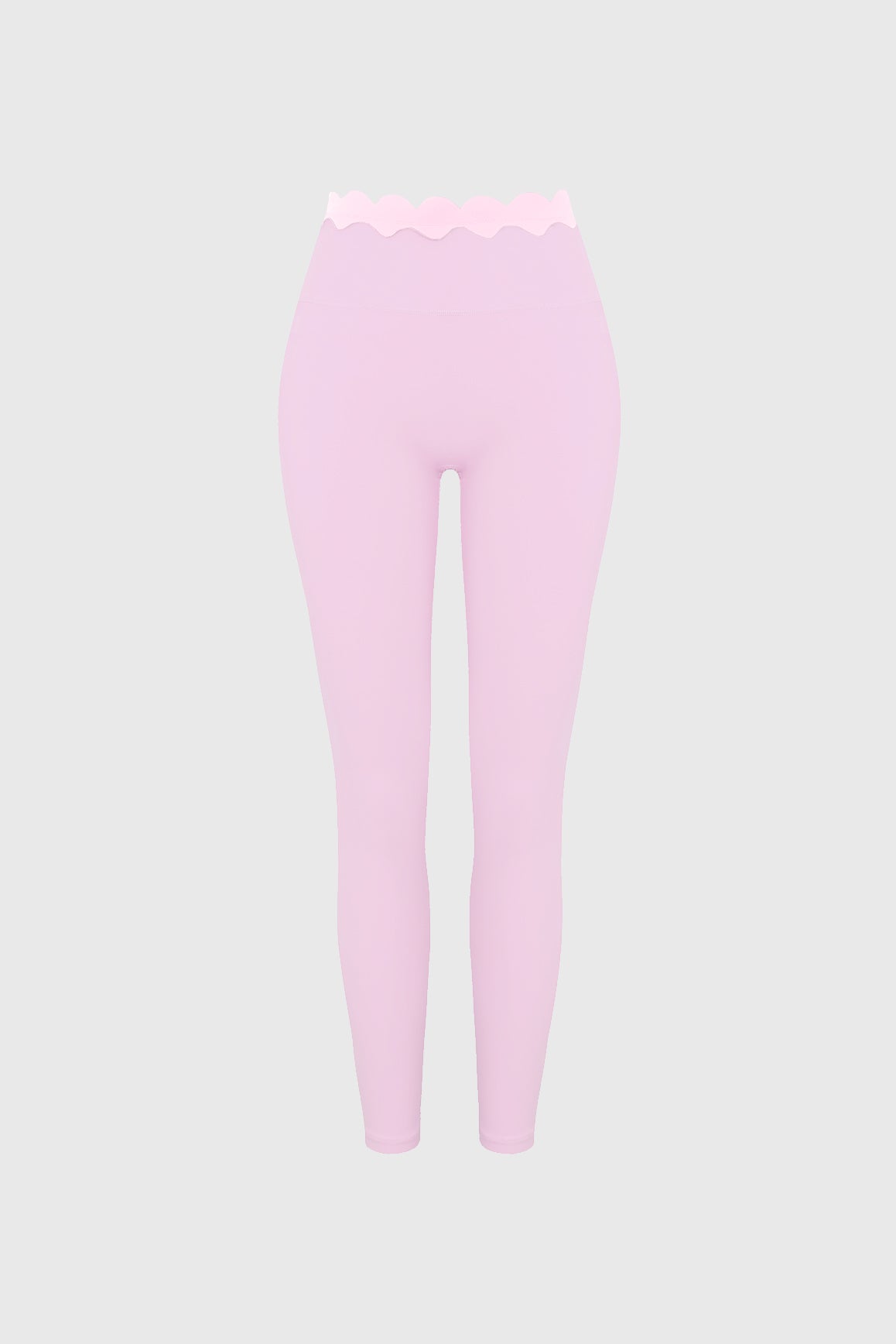 WISKII scallop contrast scrunch leggings featuring stylish scalloped details and a fitted, stretchy design for active wear.