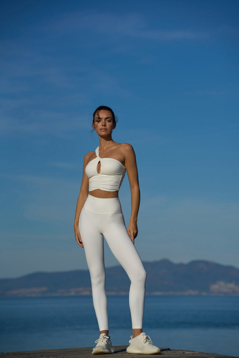 Model wears High-waist Training Legging