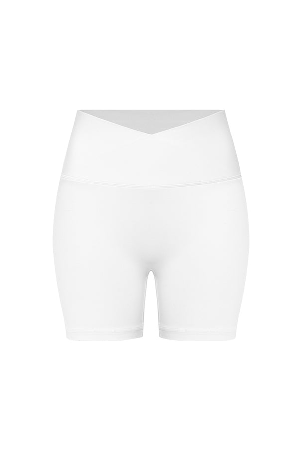 Riviera V-Waist Scrunch Short | Ivory | WISKII Active