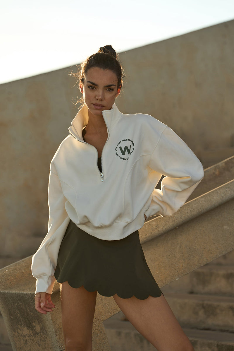 Model wears WISKII Leisure Half-zip Sweatshirt