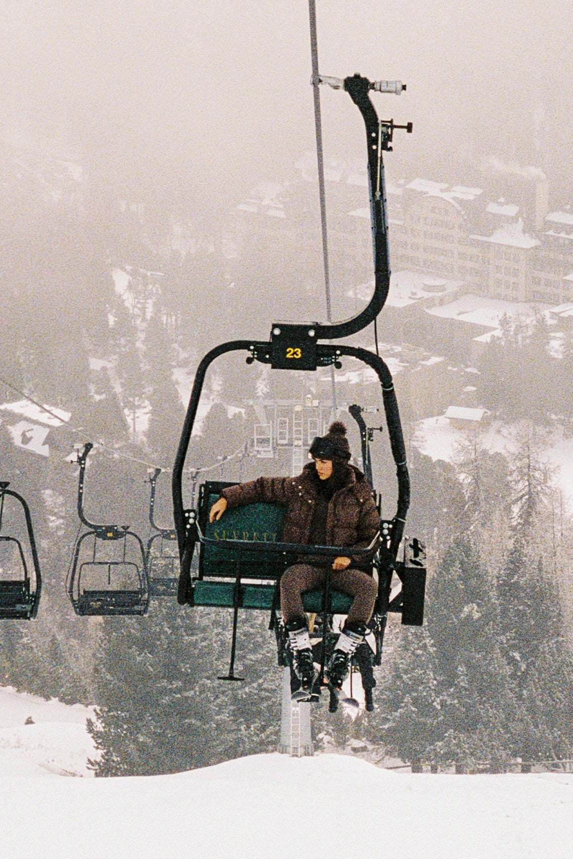 WISKII Cropped Convert Down Jacket