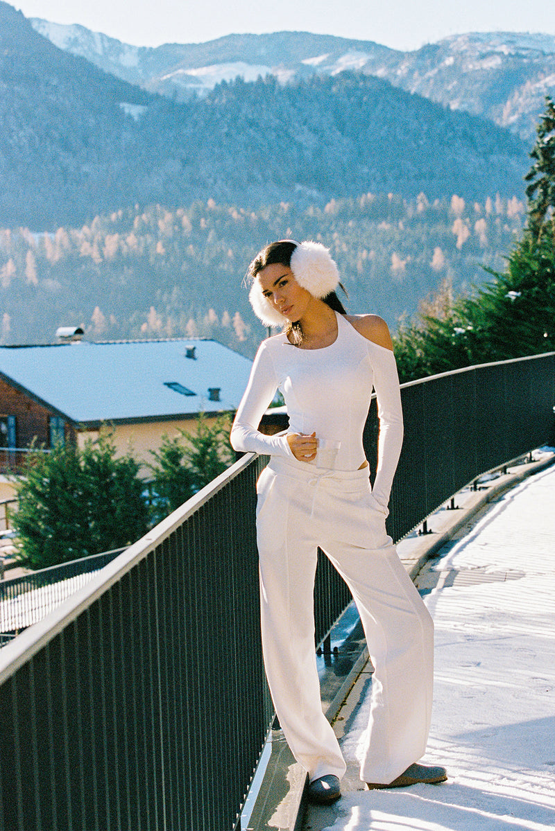 Long Sleeve Arc Cutout Back Bodysuit