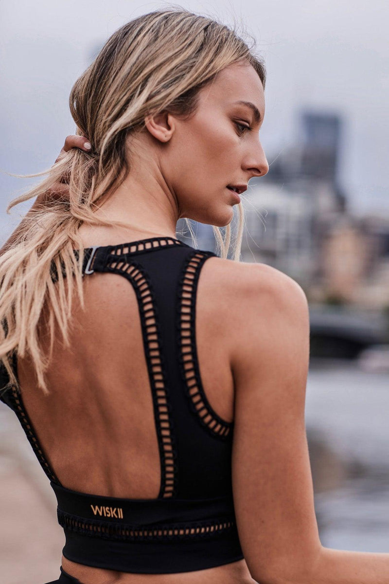 model wears a WISKII horizon sports bra