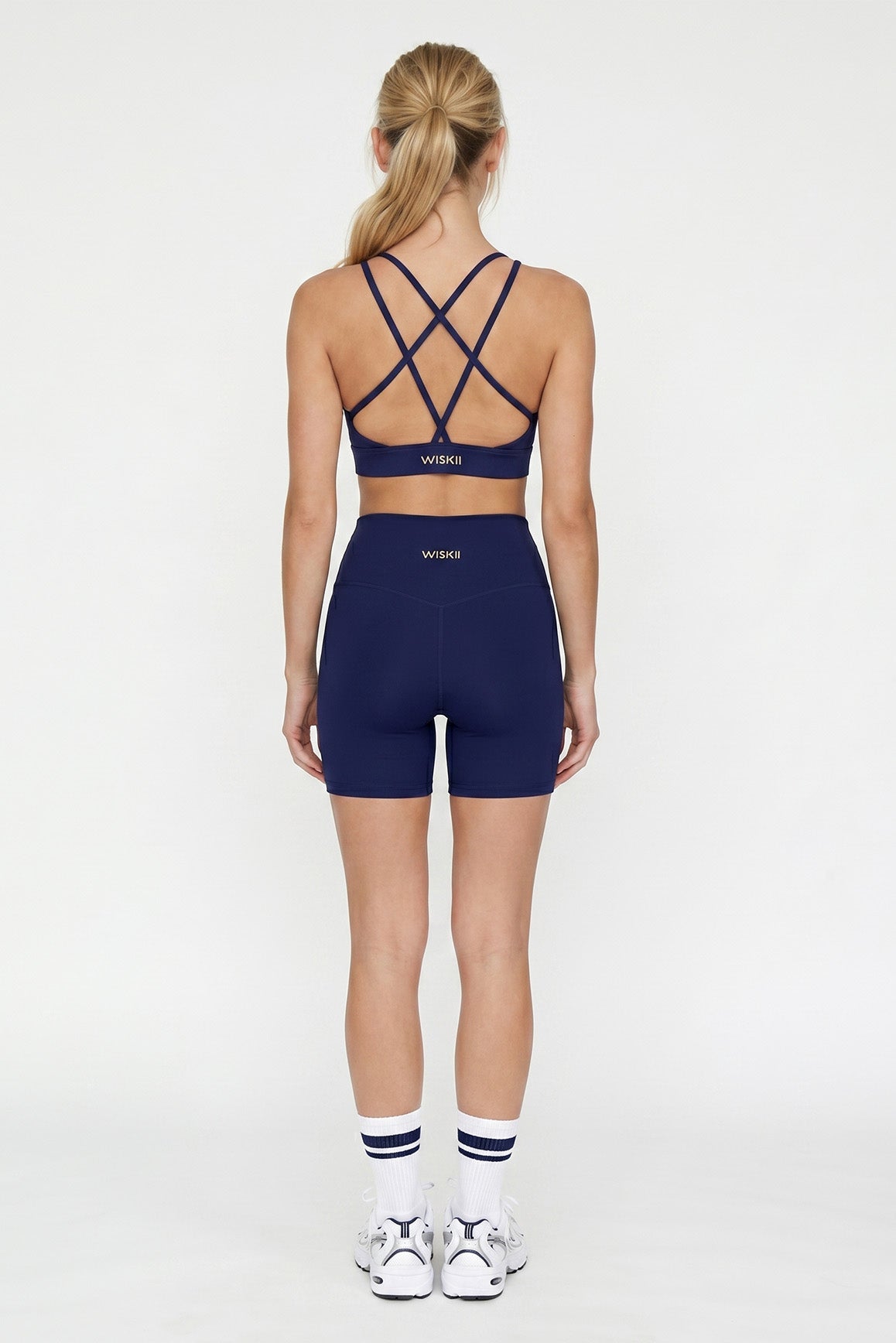 Riviera V-Waist Scrunch Short - WISKII - Shorts