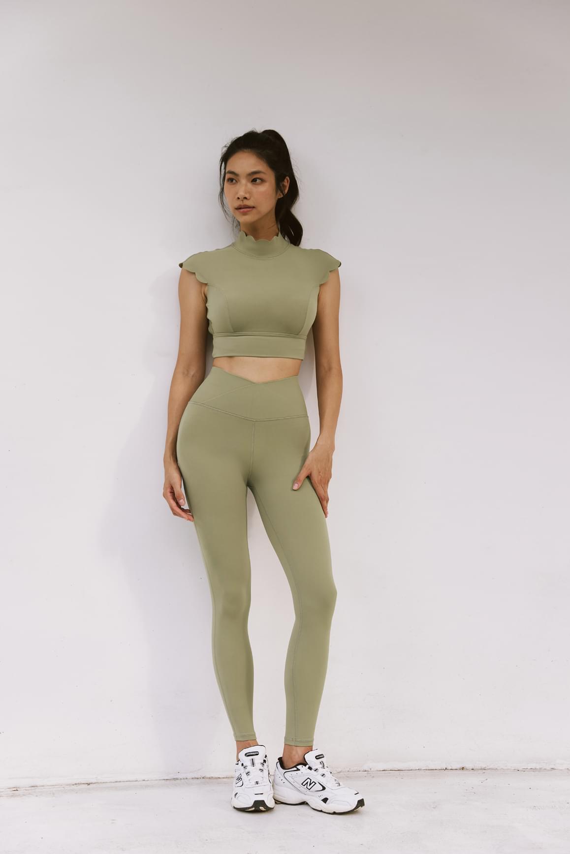 V-waist Yoga Legging - WISKIIWS240mutedkhakiS