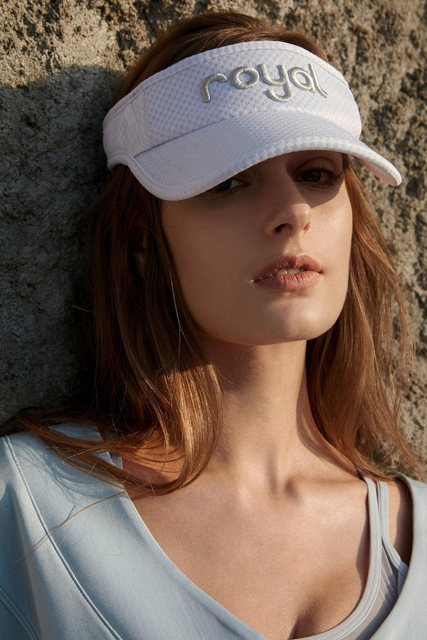 model wears a WISKII Tennis Cap